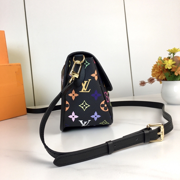 ルイヴィトンバッグ細部ディテール